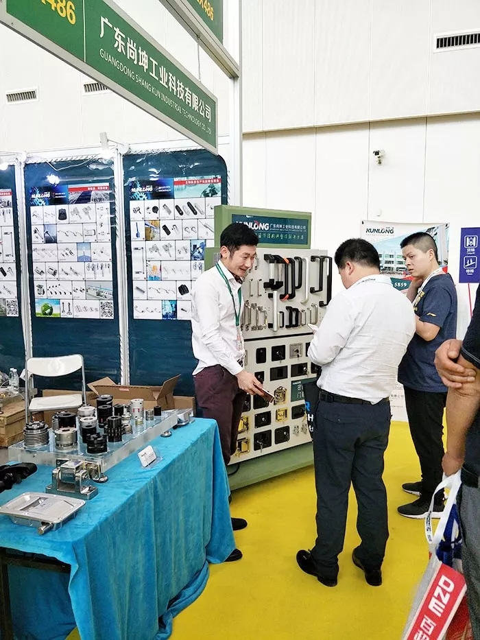 重庆立嘉国际智能装备展 (7)