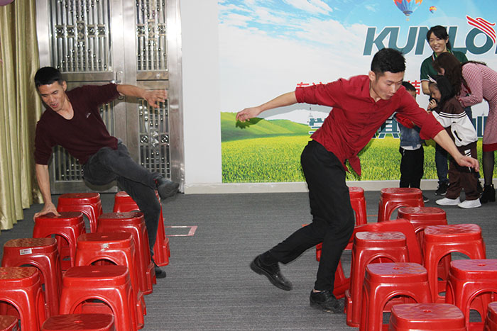 第四季度生日会 (6)