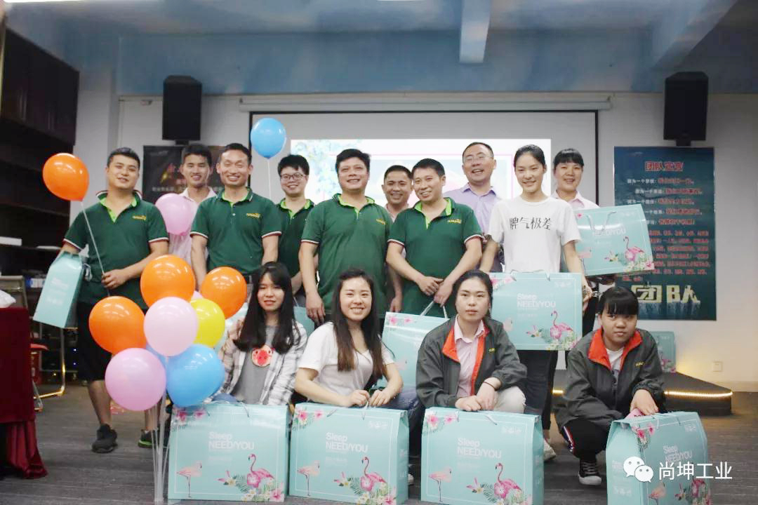 2019春季生日会 (8)