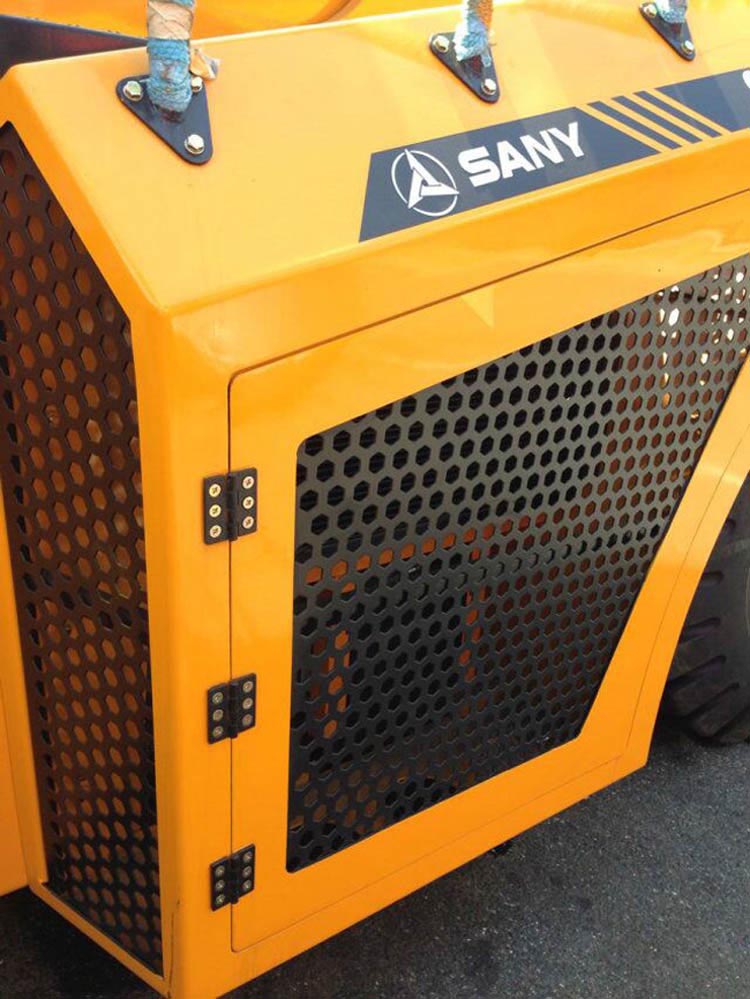 特种车辆外露式铰链